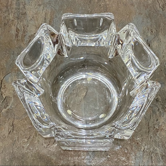 Vintage Orrefors Sweden Signed LH 64384-IL Lars Hellsten 6” Corona Crystal Bowl - Picture 13 of 13